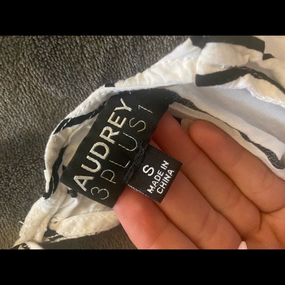 Romper - Picture 3 of 3